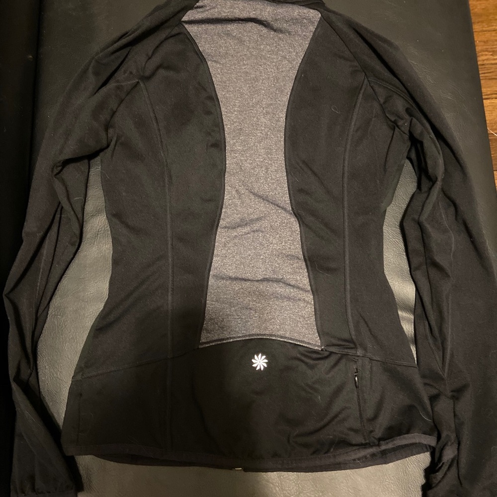 Athleta Size Extra Small Workout Jacket - image 2